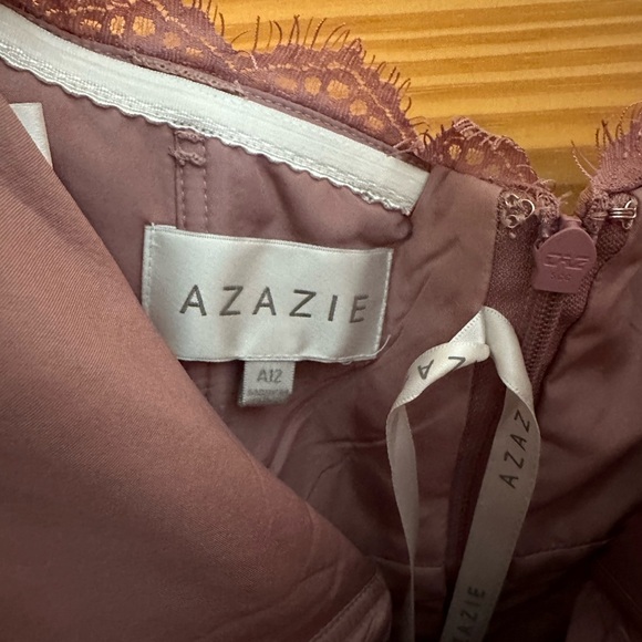 Azazie roni vintage mauve A12 NWT. Decided to wear a different style dress. - Picture 2 of 3